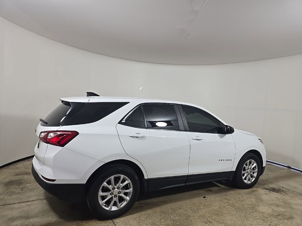 Used 2021 Chevrolet Equinox LS image 5