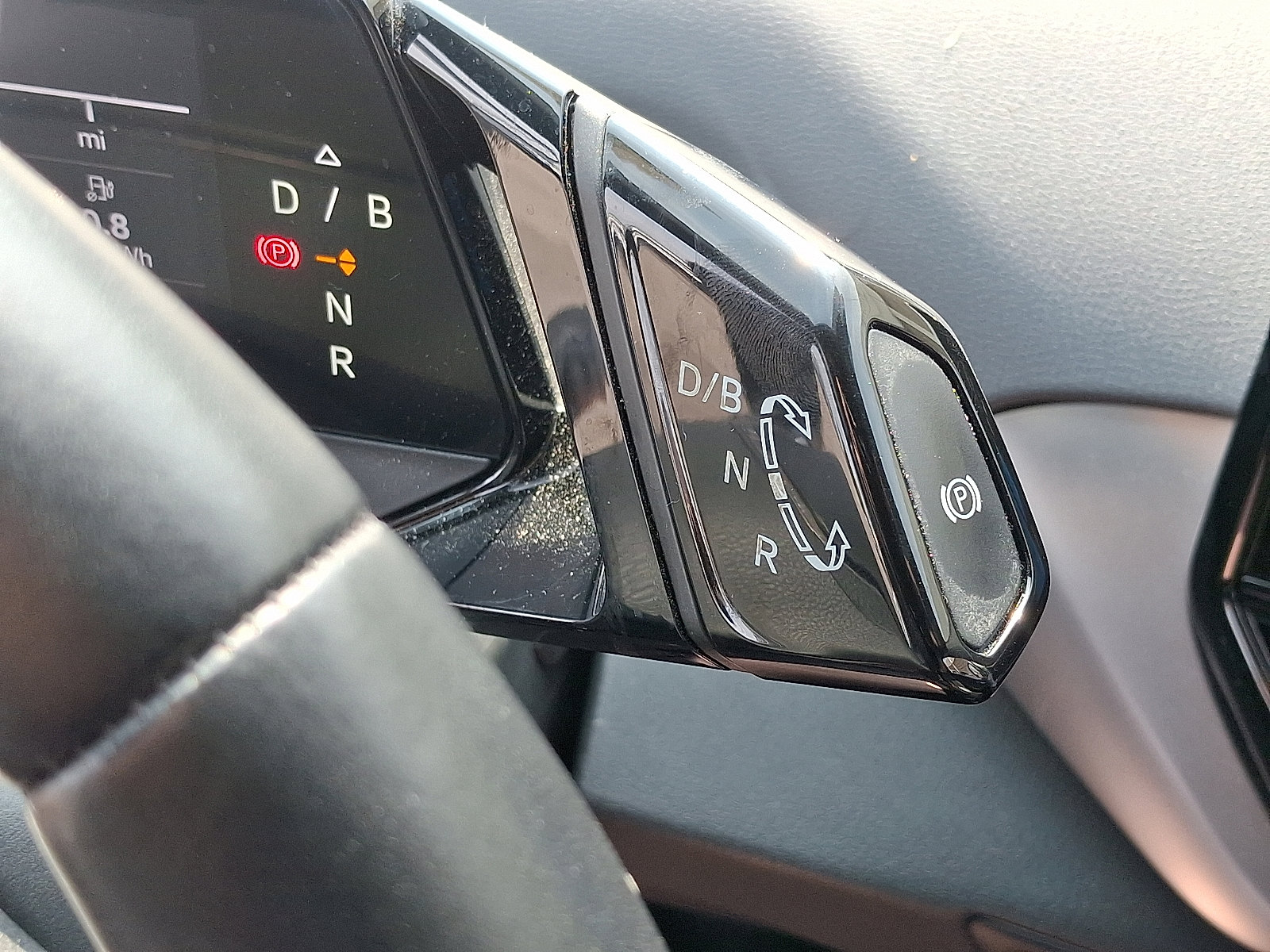 Used 2021 Volkswagen ID.4 Pro image 14