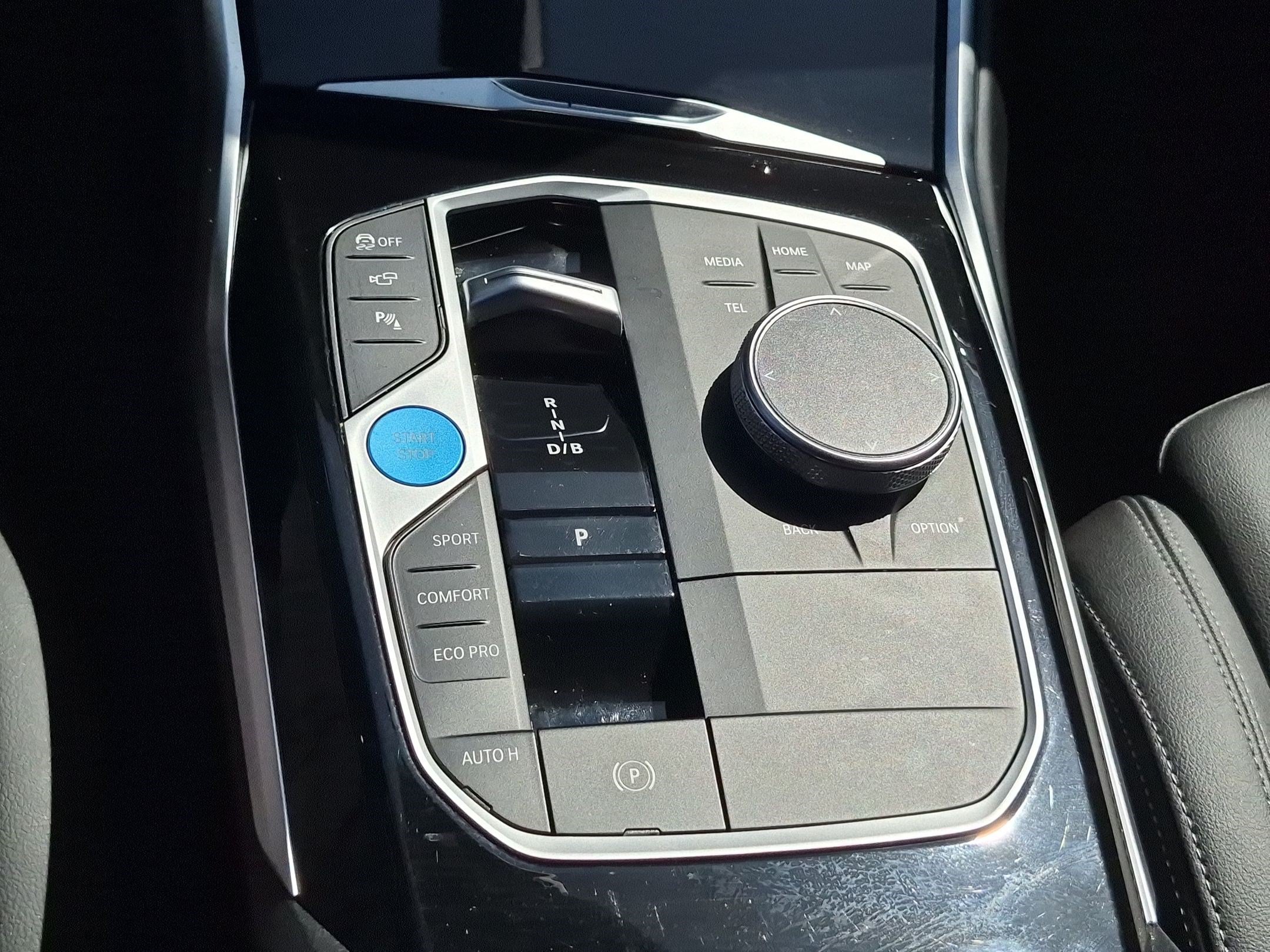 Certified 2024 BMW i4 eDrive35 w/ Convenience Package RWD image 26