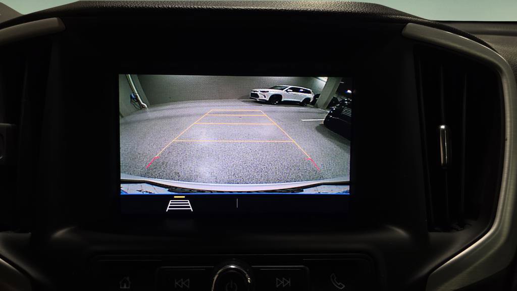 Used 2020 GMC Terrain SLE image 24