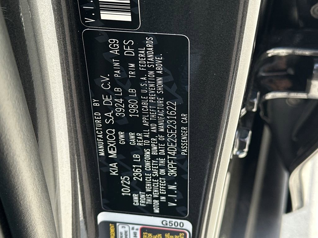 New 2025 Kia K4 LXS image 28