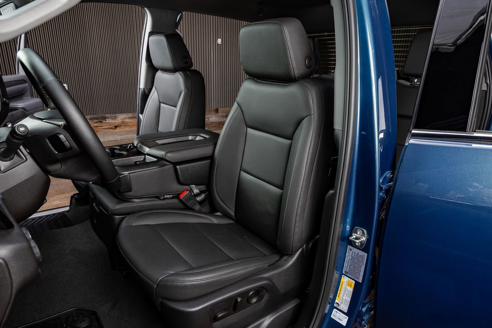 Used 2026 Chevrolet Silverado 3500 LTZ image 28