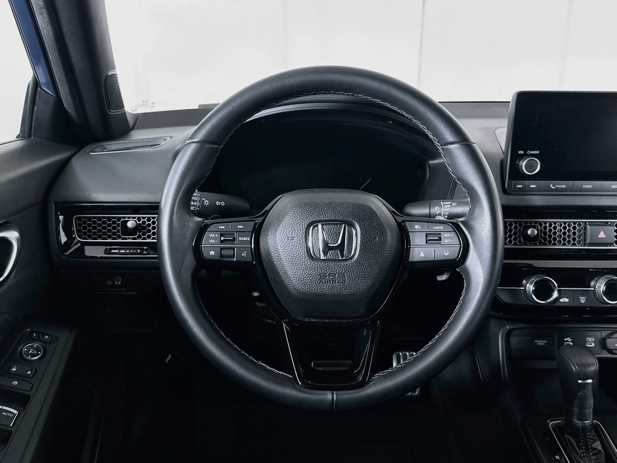 Used 2025 Honda Civic Sport image 17