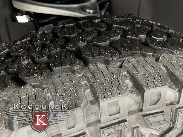 New 2025 Ford Bronco Outer Banks w/ Sasquatch Package image 8