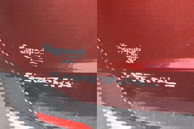 New 2026 Kia Carnival EX image 16