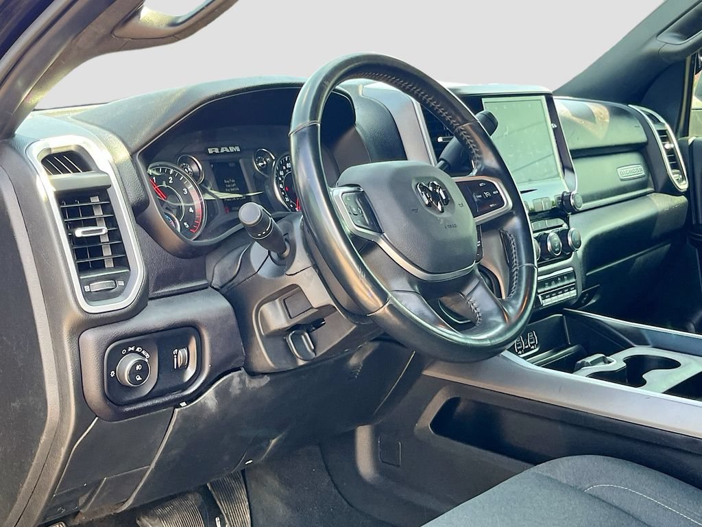 Used 2023 RAM 3500 Big Horn w/ Night Edition AWD/4WD image 9