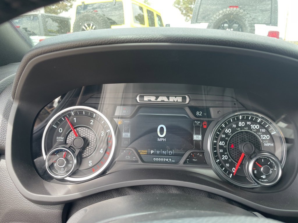 New 2024 RAM 2500 Big Horn w/ Night Edition image 31