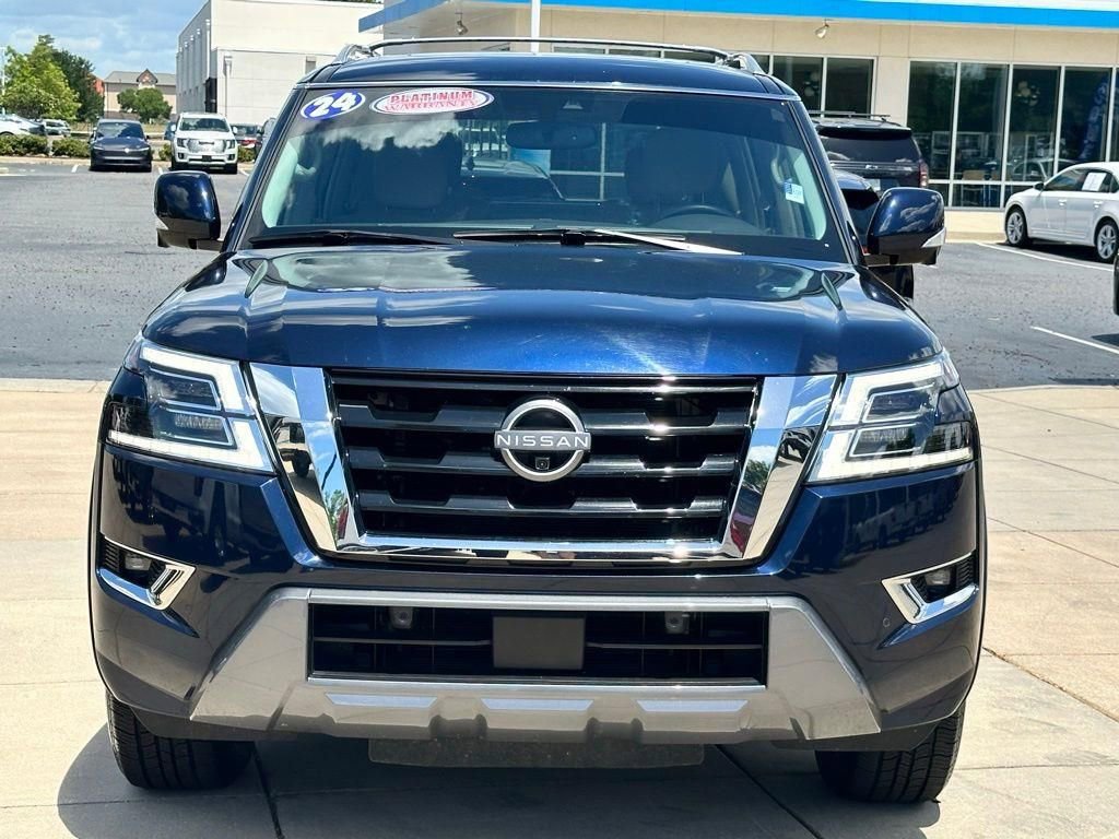 Used 2024 Nissan Armada SL w/ Captain's Chairs Package RWD image 2