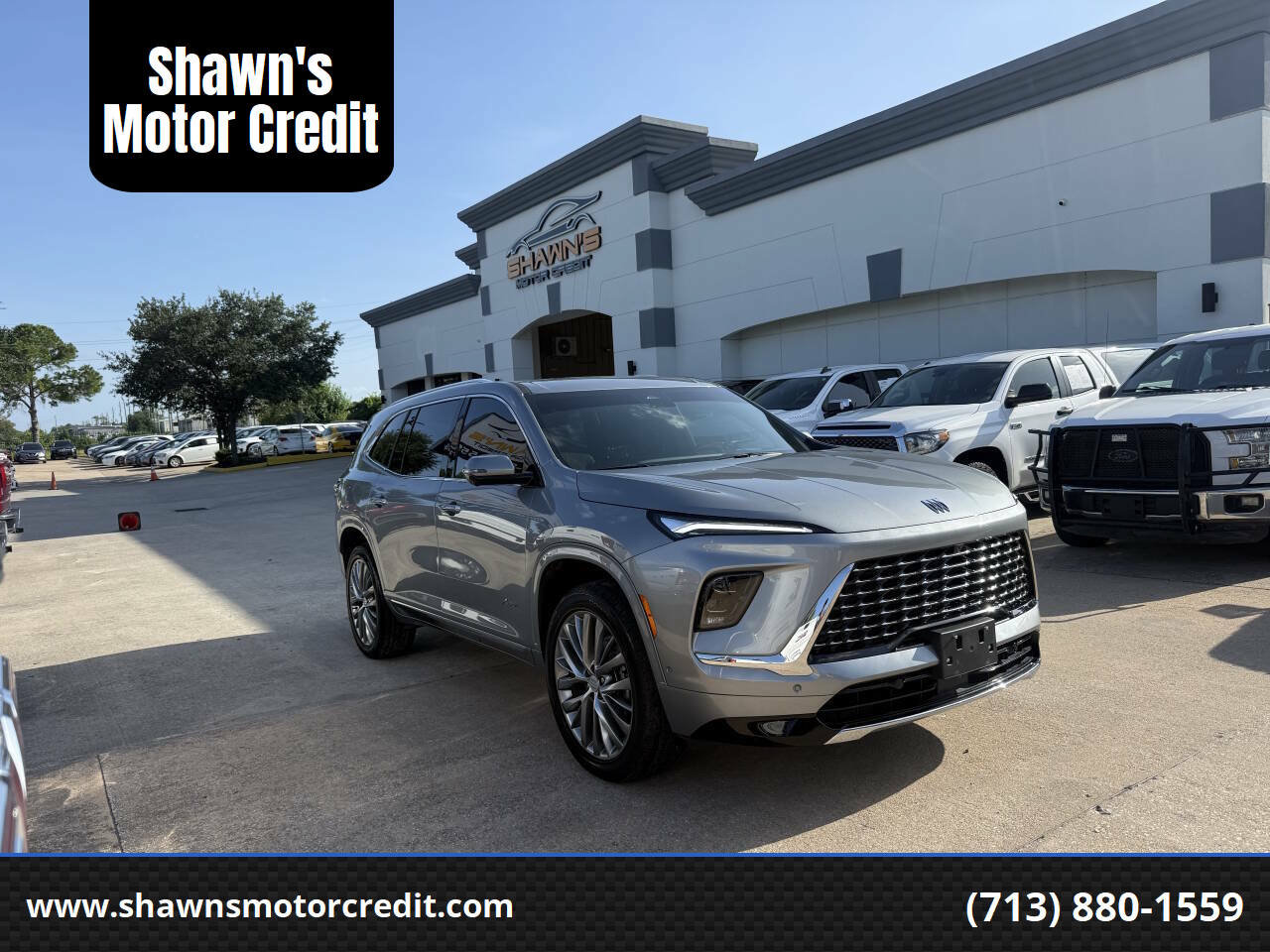Used 2025 Buick Enclave Avenir w/ Super Cruise Package FWD image 1
