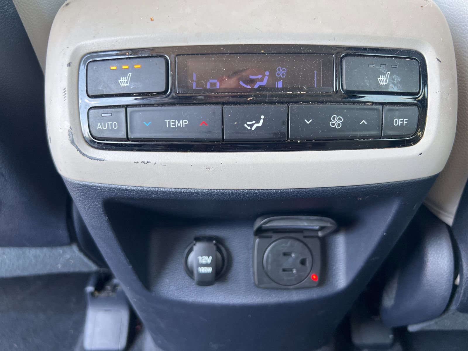 Used 2021 Hyundai Palisade SEL w/ Premium Package image 22