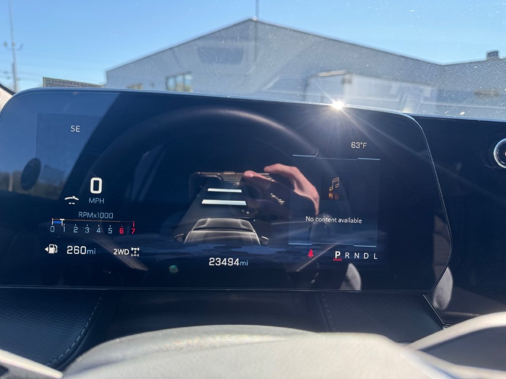 Used 2026 Chevrolet Equinox LT AWD/4WD image 18