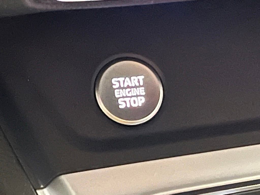 Used 2020 Audi Q3 2.0T Premium w/ Convenience Package image 18