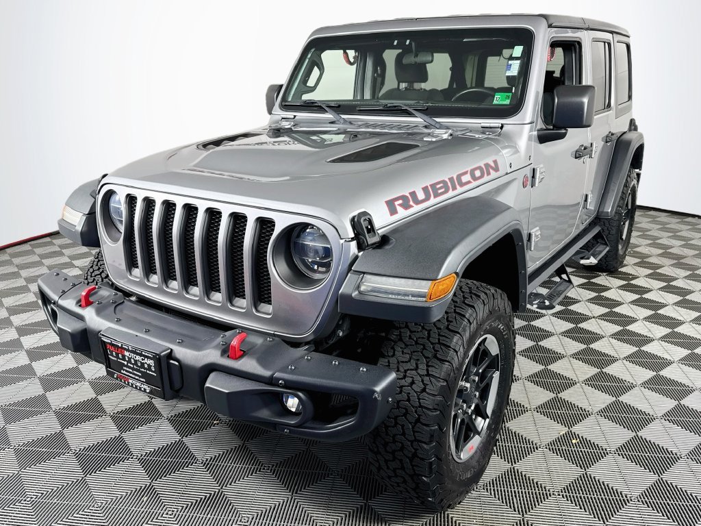 Used 2018 Jeep Wrangler Unlimited Rubicon w/ LED Lighting Group AWD/4WD image 3