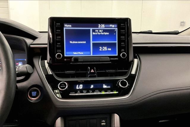 Used 2022 Toyota Corolla Cross LE w/ Moonroof Package image 31