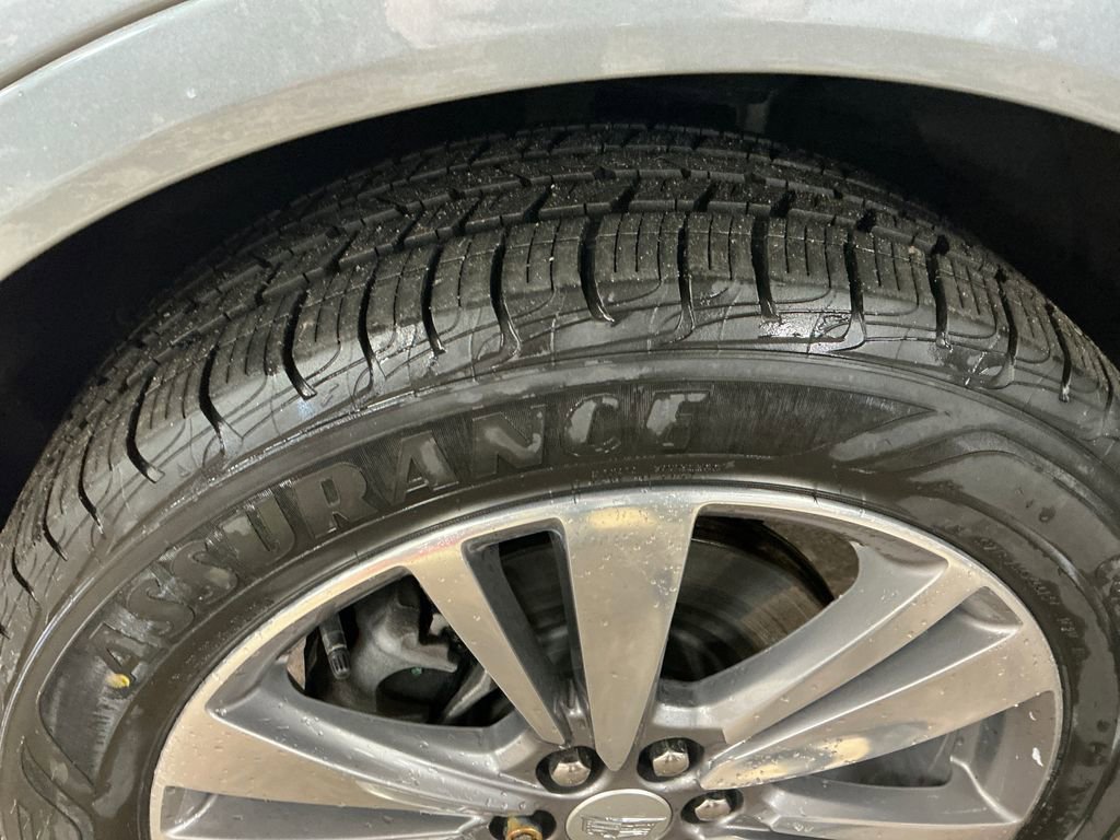 Certified 2024 Cadillac XT5 Premium Luxury w/ Technology Package AWD/4WD image 12