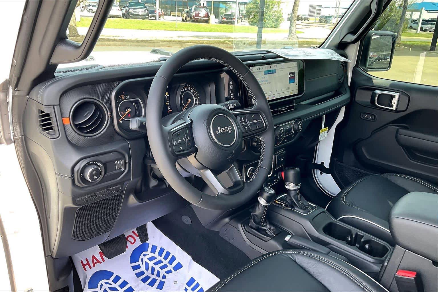 New 2026 Jeep Gladiator Mojave AWD/4WD image 8