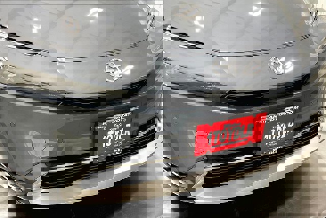 New 2026 Toyota Prius PLUG-IN image 34