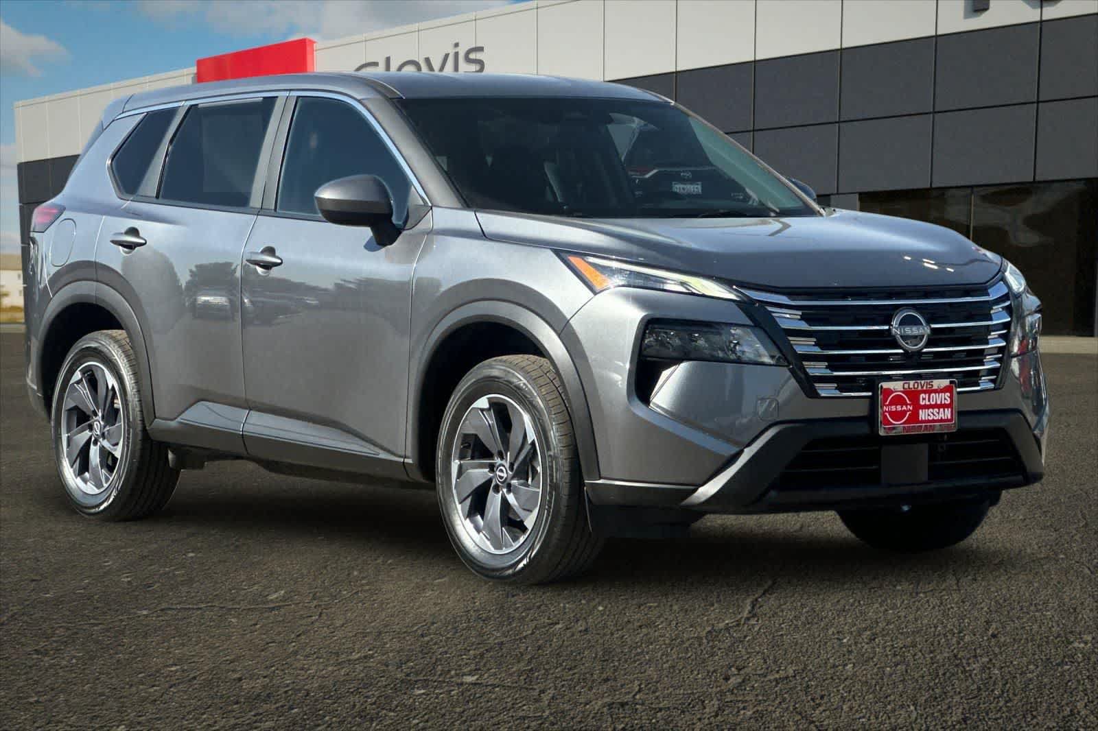 Certified 2025 Nissan Rogue SV FWD image 10