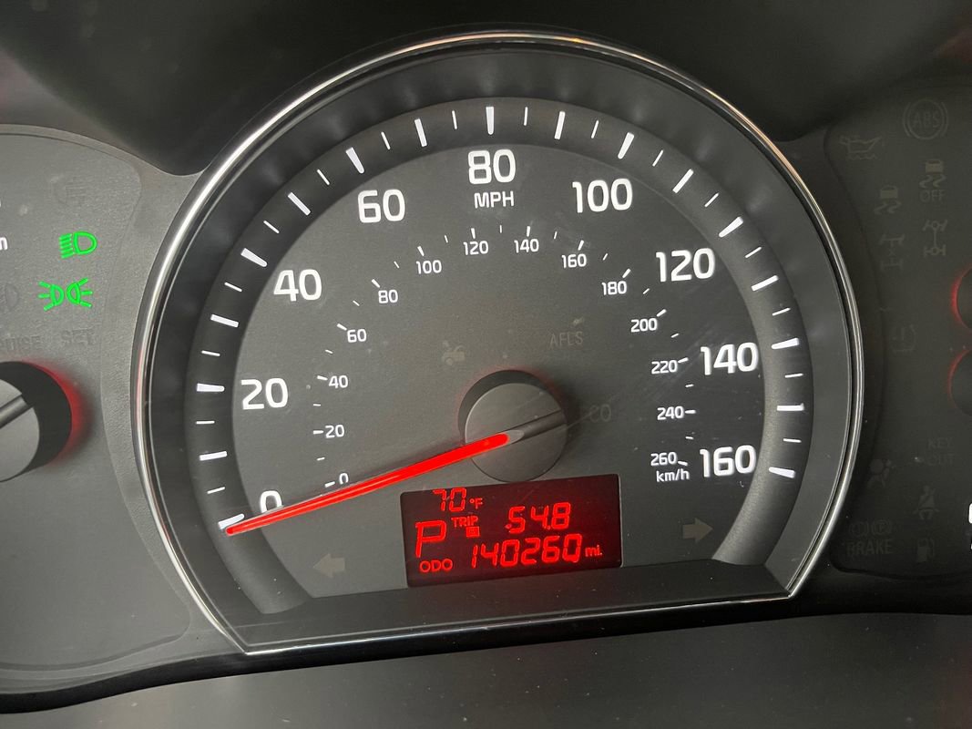 Used 2015 Kia Sorento LX image 24