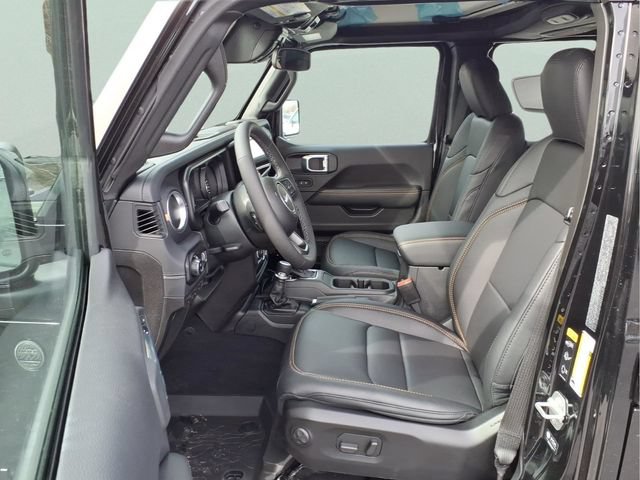 New 2026 Jeep Gladiator Sport AWD/4WD image 17