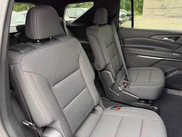 New 2027 Chevrolet Traverse LT w/ Driver Confidence Package FWD image 18