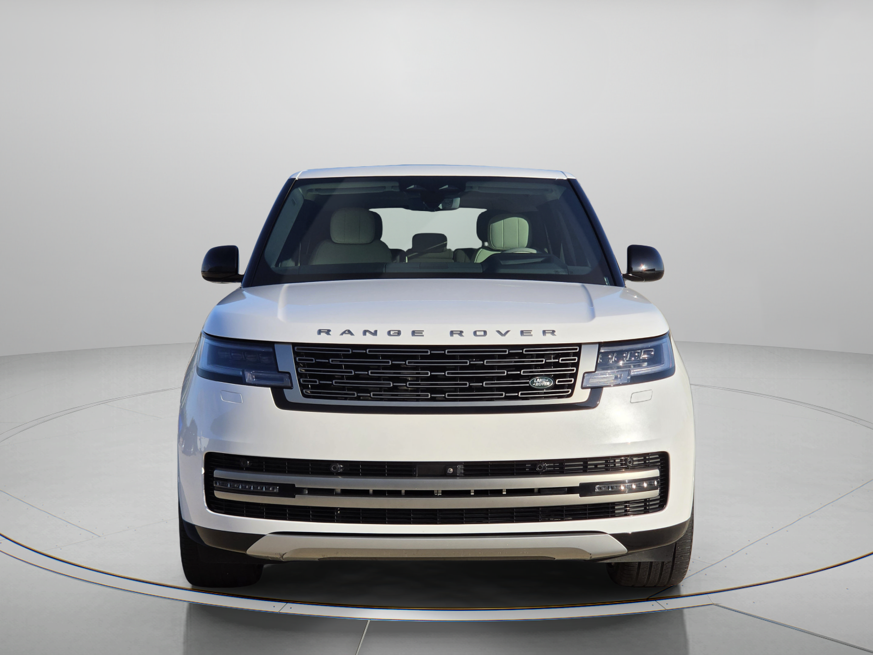 Certified 2024 Land Rover Range Rover SE AWD/4WD image 6