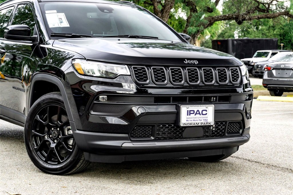 New 2026 Jeep Compass Latitude w/ Quick Order Package 29K image 3