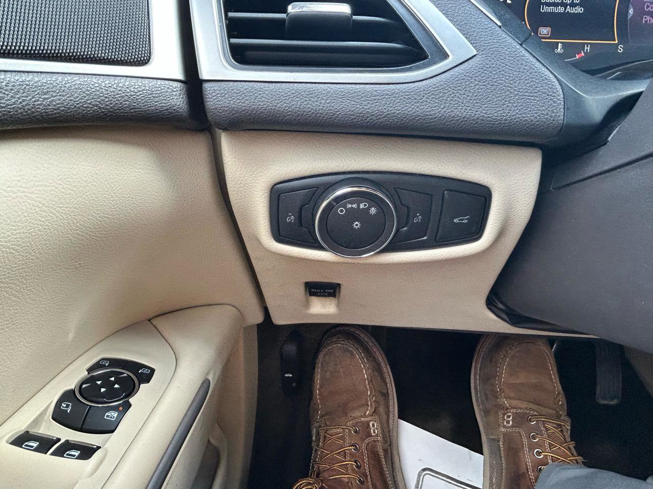 Used 2015 Lincoln MKZ AWD w/ Equipment Group 102A Reserve image 29