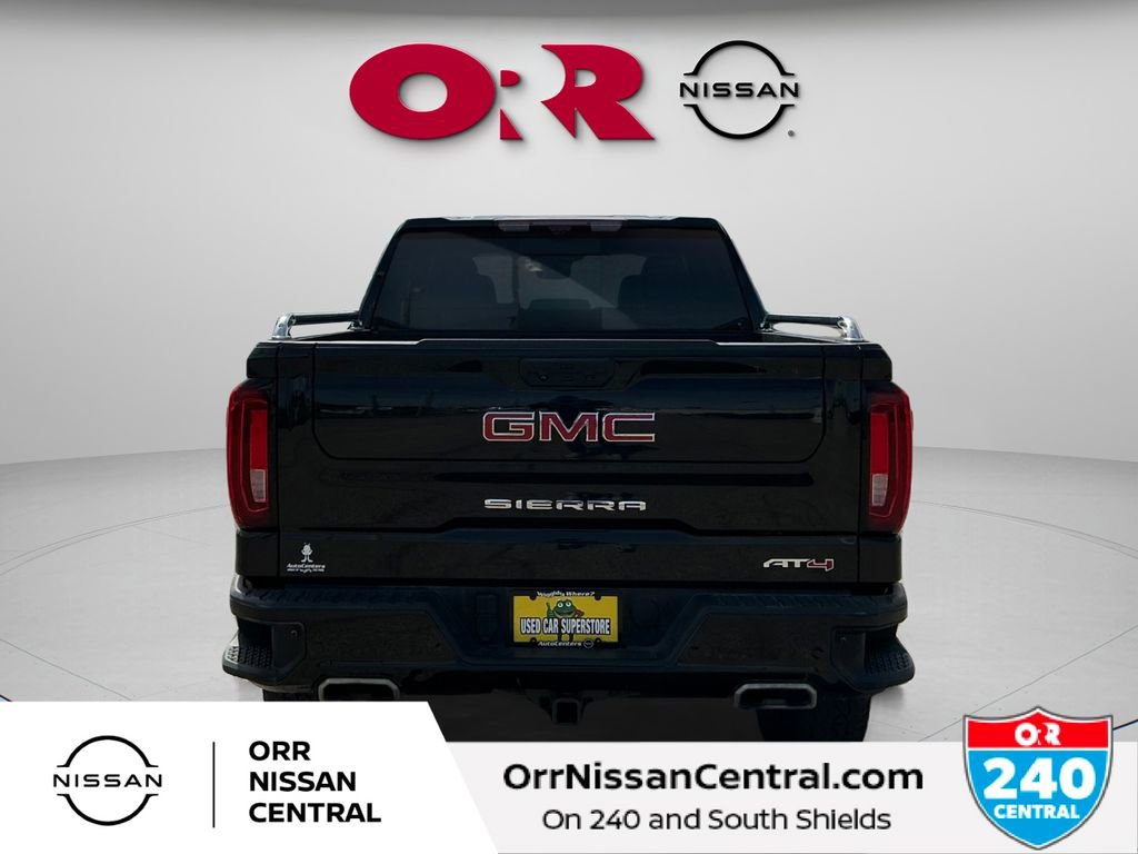 Used 2023 GMC Sierra 1500 AT4 w/ Technology Package AWD/4WD image 4