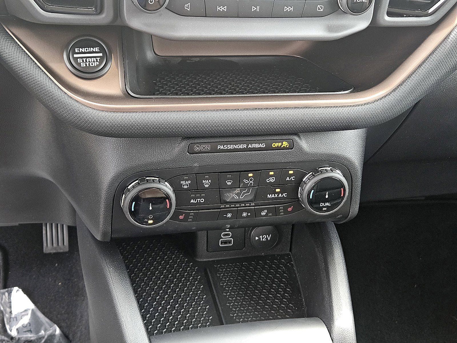 New 2024 Ford Bronco Sport Outer Banks image 20