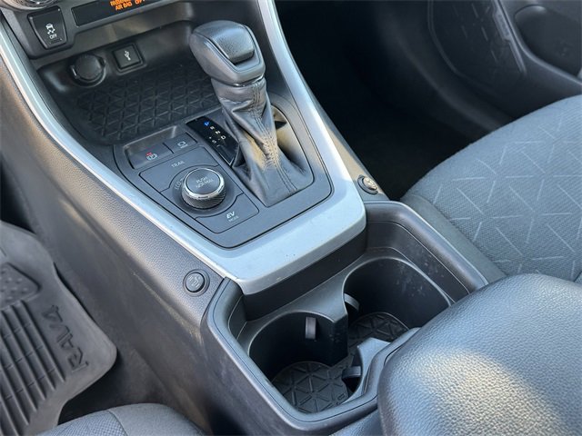 Used 2021 Toyota RAV4 XLE w/ Convenience Package image 15