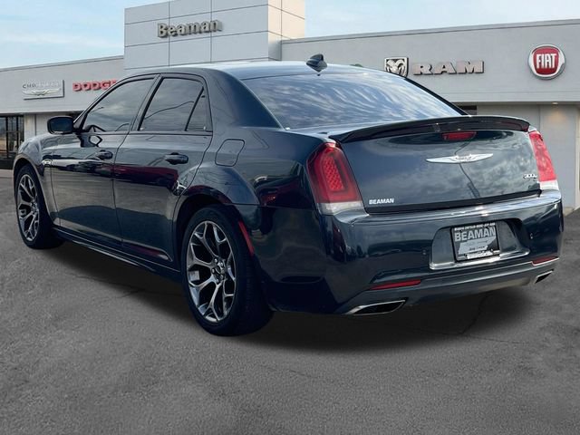 Used 2017 Chrysler 300 S w/ 300S Premium Group RWD image 5