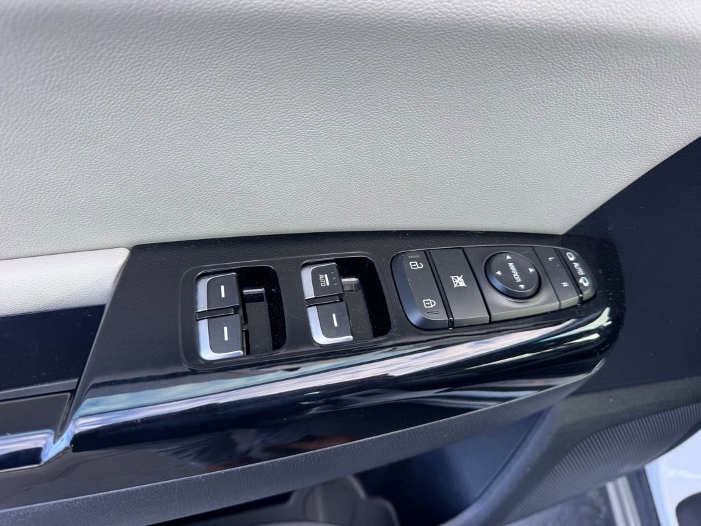 Used 2019 Kia Sportage EX w/ EX Sport Appearance Package image 22