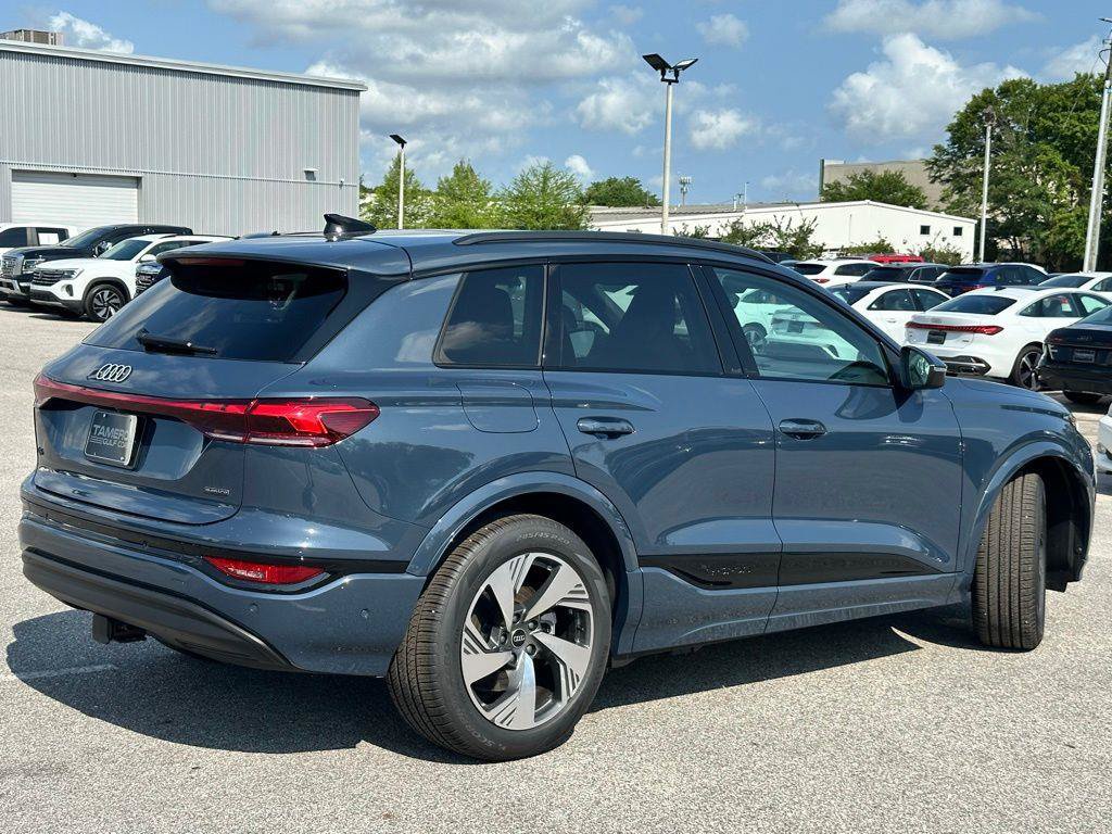 New 2025 Audi Q6 e-tron Premium Plus AWD/4WD image 27