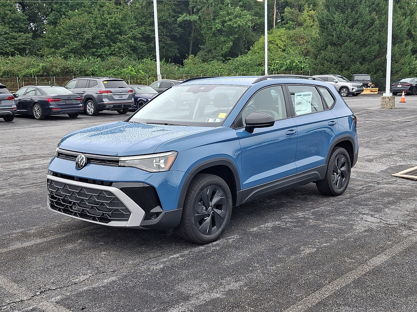 New 2027 Volkswagen Taos S FWD image 3