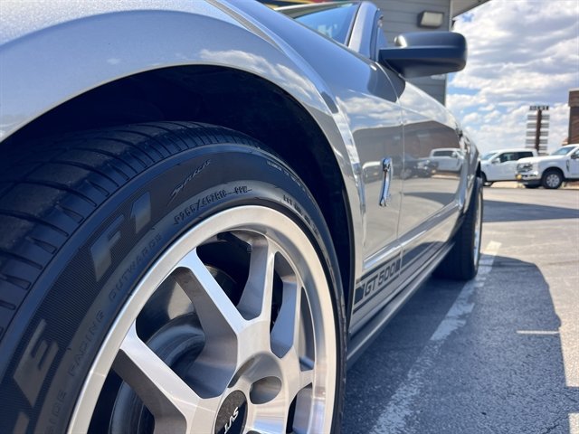 Used 2008 Ford Mustang Shelby GT500 RWD image 10