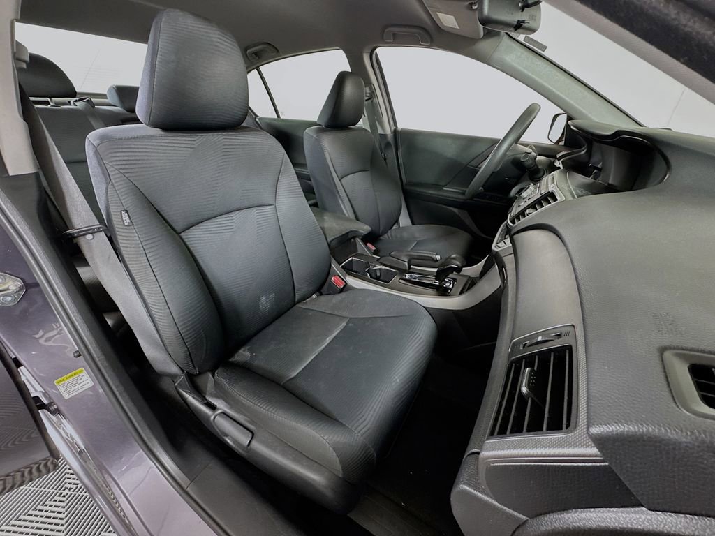 Used 2014 Honda Accord LX image 25