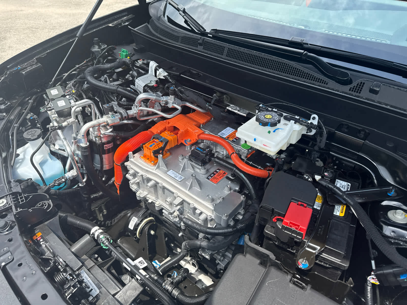 New 2025 Chevrolet Blazer EV SS w/ Performance Package AWD/4WD image 12