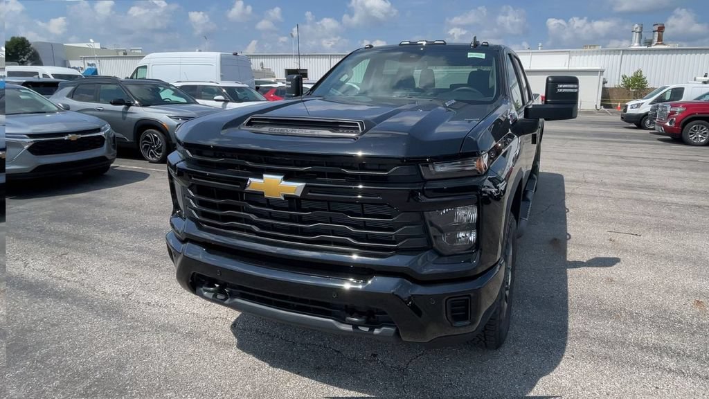 New 2026 Chevrolet Silverado 2500 Custom w/ Custom Value Package AWD/4WD image 5