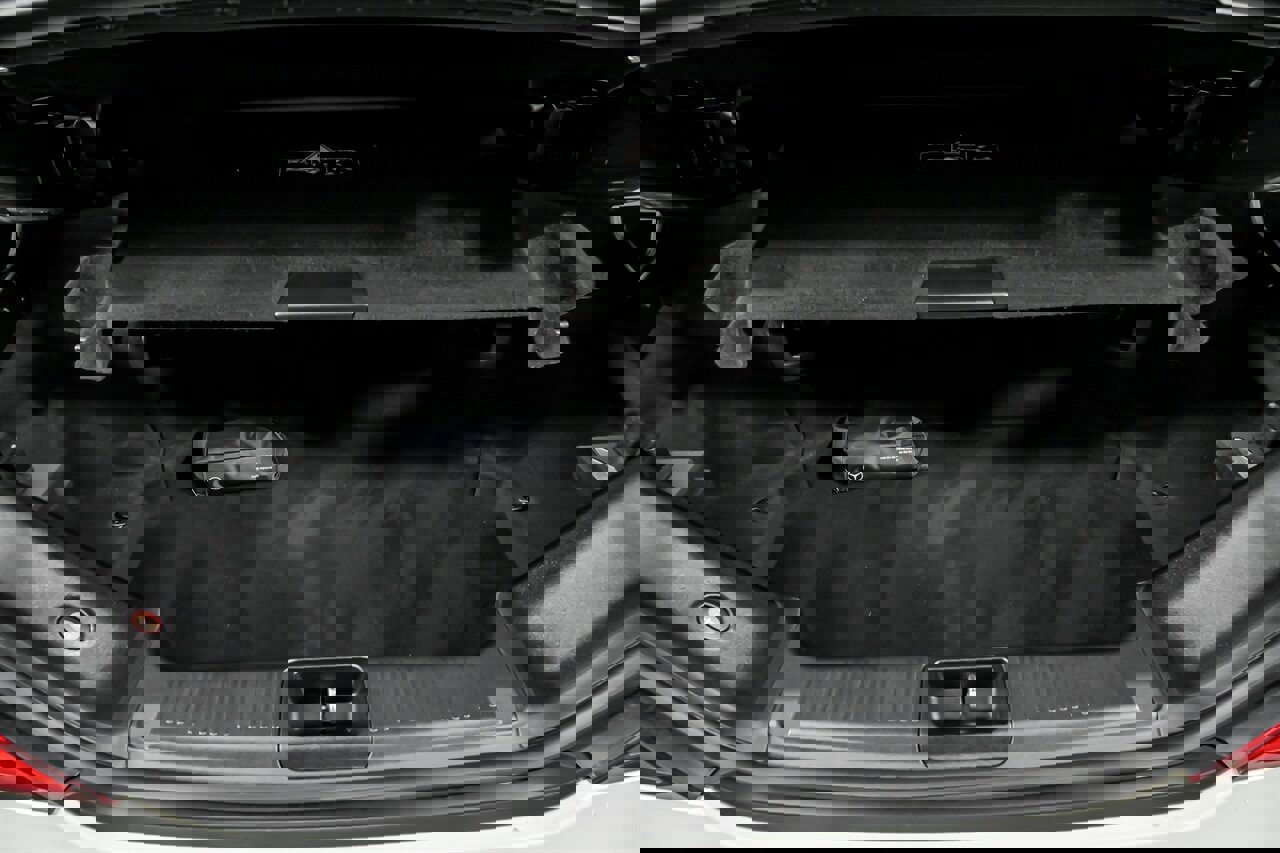 Used 2018 Mercedes-Benz SL 63 AMG image 16