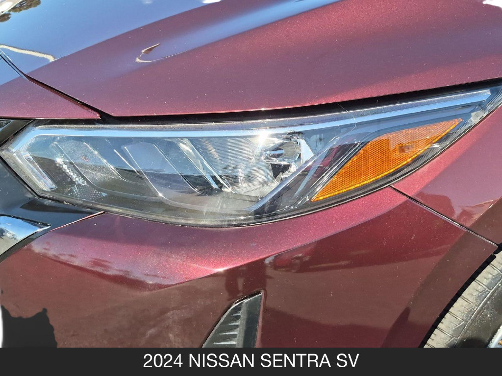 Used 2024 Nissan Sentra SV FWD image 10