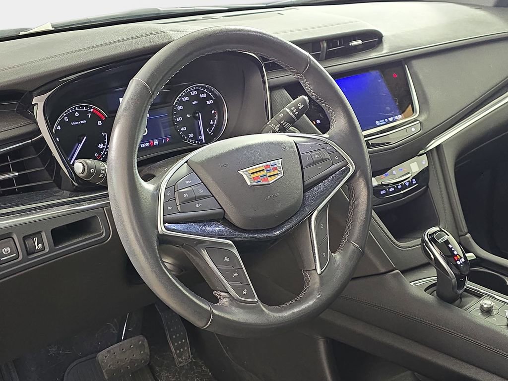 Used 2023 Cadillac XT5 Premium Luxury image 19