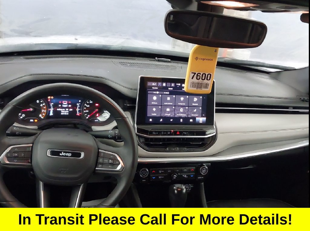 Used 2023 Jeep Compass Limited w/ Sun and Sound Group AWD/4WD image 4