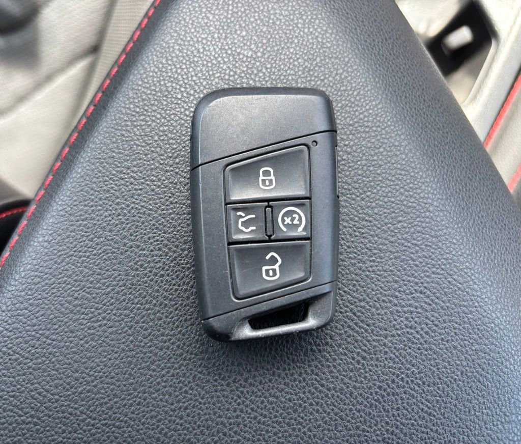 Used 2021 Volkswagen Jetta GLI FWD image 31