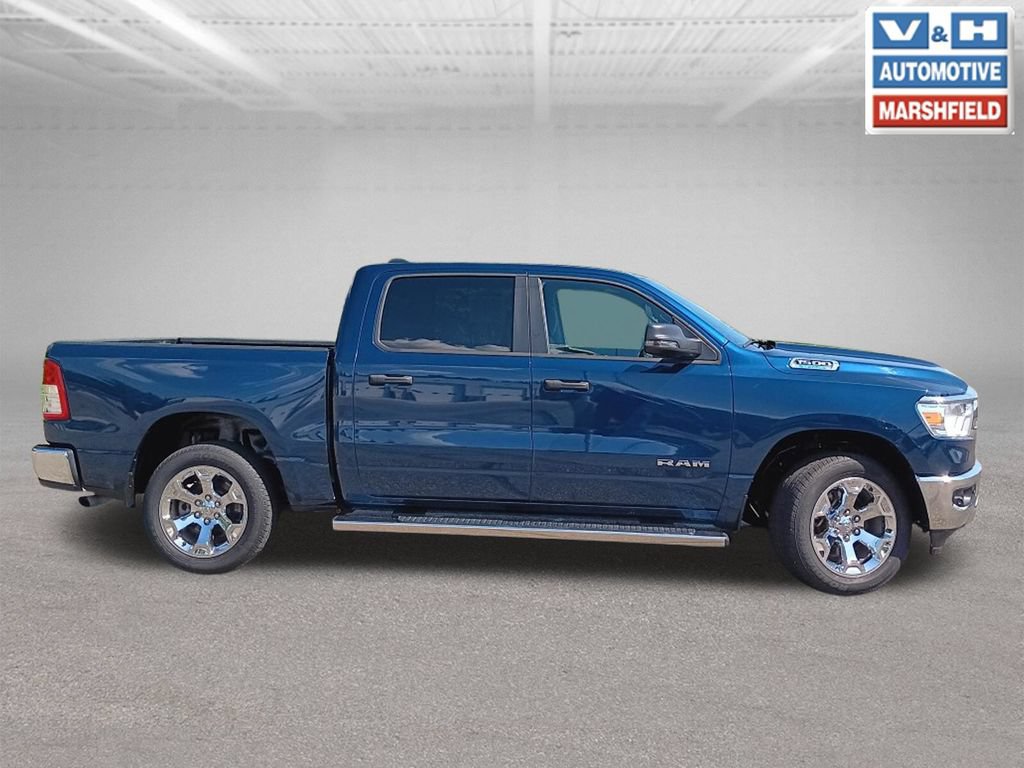 Used 2023 RAM 1500 4x4 Crew Cab image 27