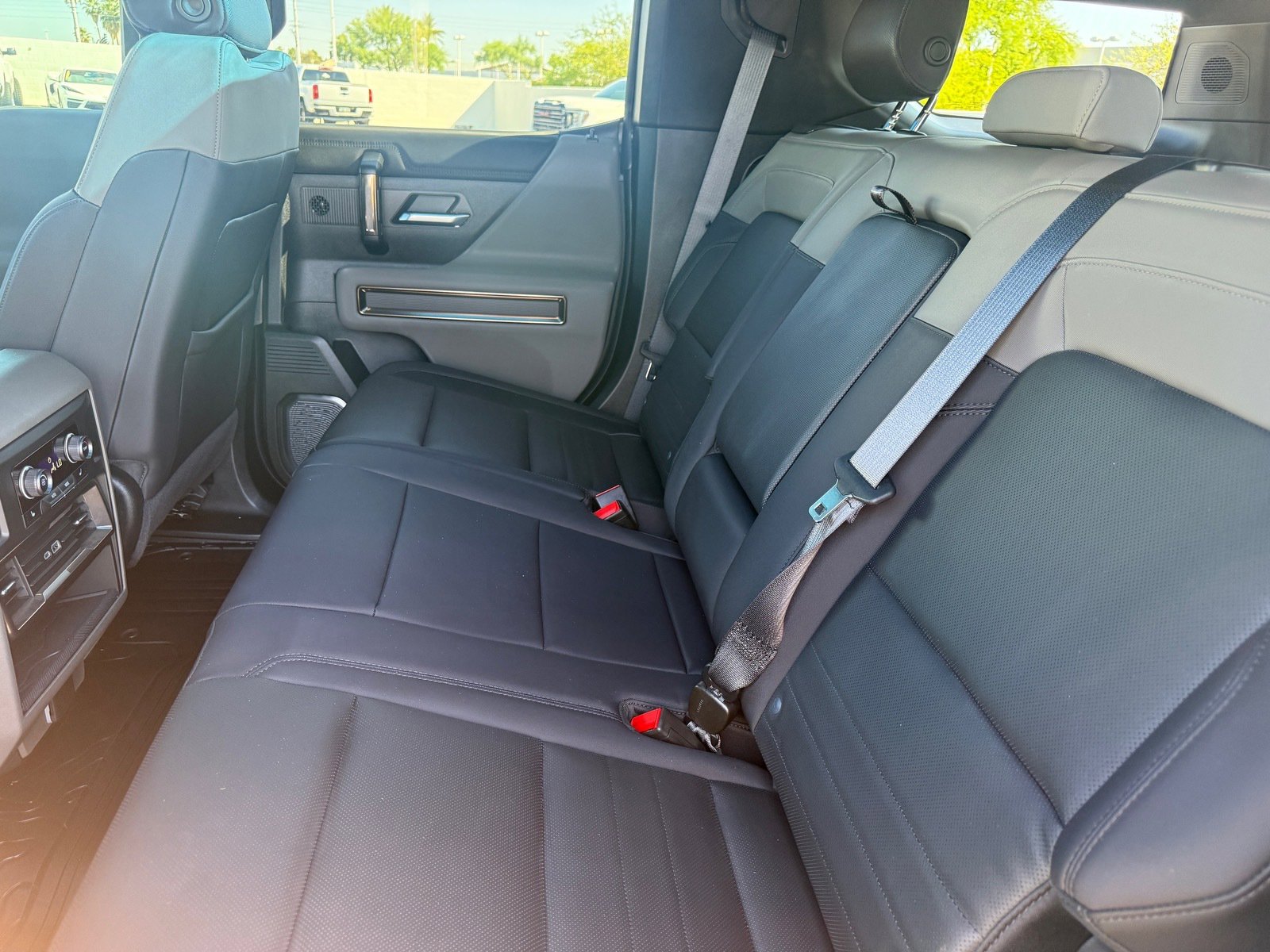 Used 2024 GMC Hummer EV 3X w/ Omega Edition image 25