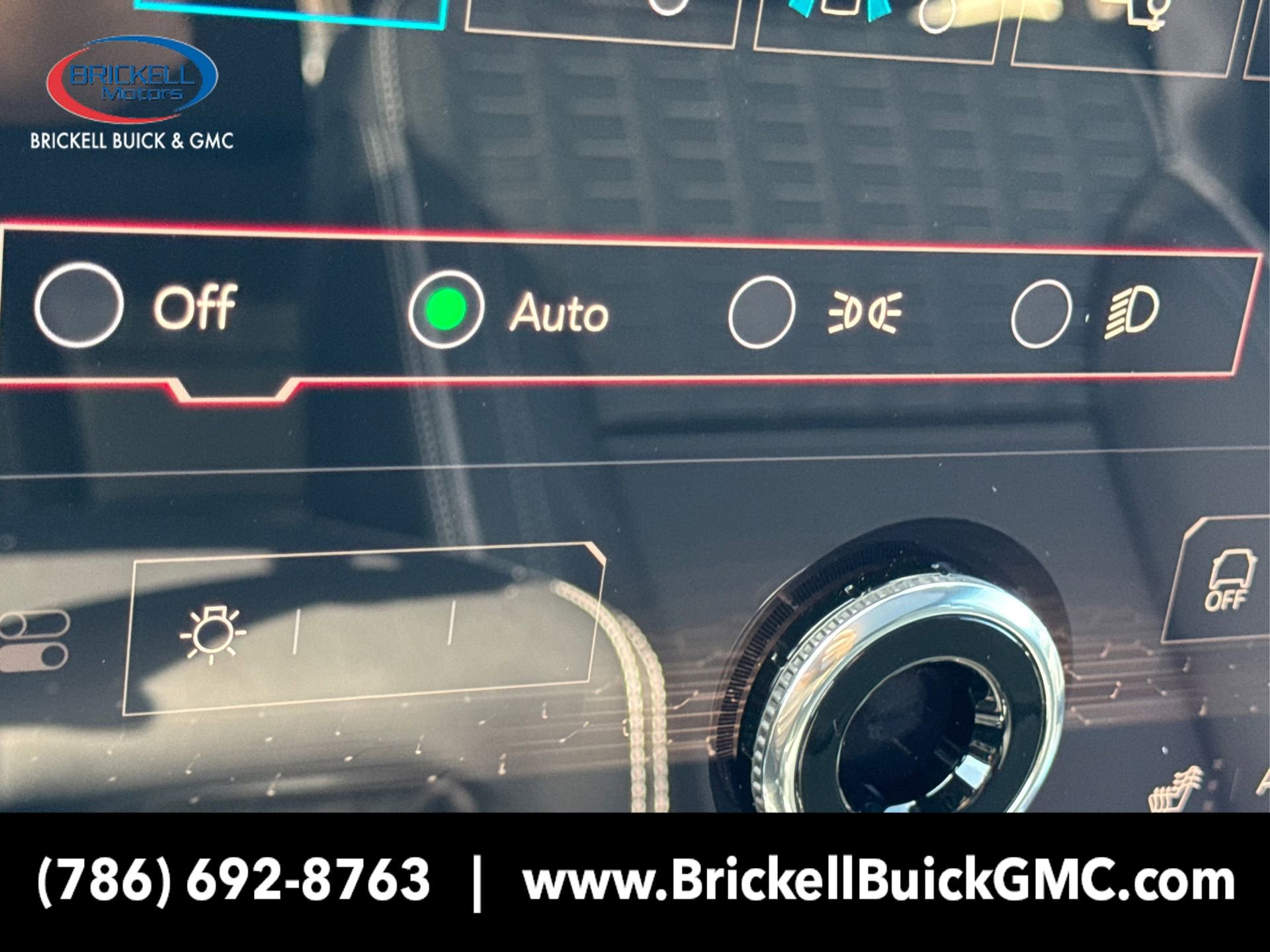 New 2025 GMC Sierra EV Denali image 21