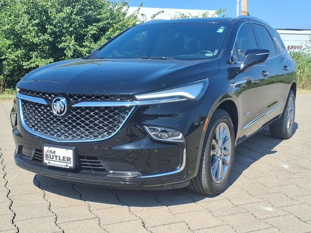 Used 2022 Buick Enclave Avenir w/ Avenir Technology Package AWD/4WD image 2