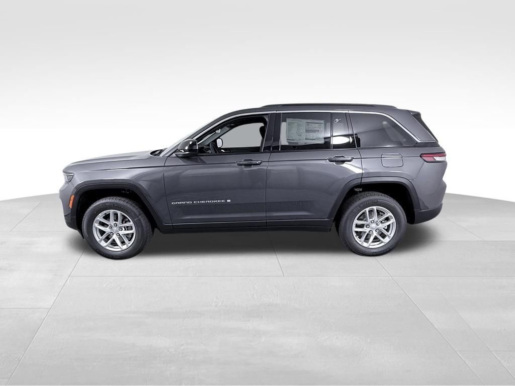New 2025 Jeep Grand Cherokee Laredo X image 7