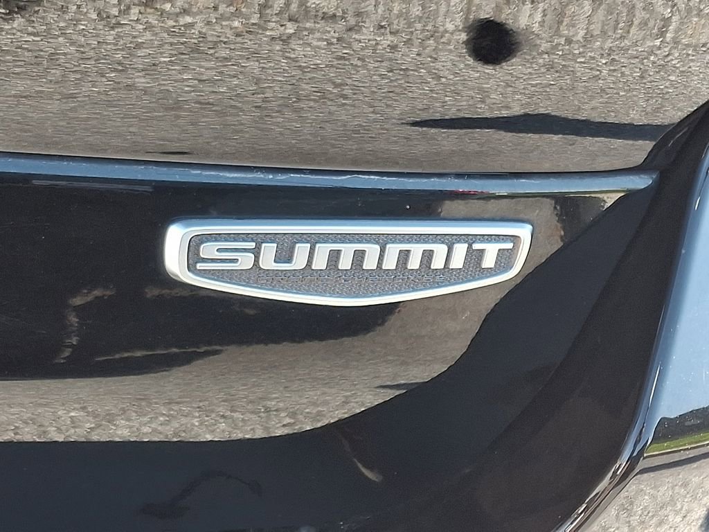 Used 2022 Jeep Grand Cherokee L Summit image 32